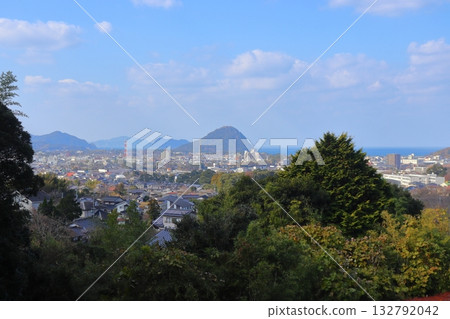 從吉田松陰的出生地眺望萩市街景 132792042