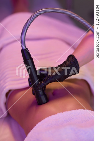 In a clinical setting, a medical device is utilized for therapy or treatment purposes 132793104