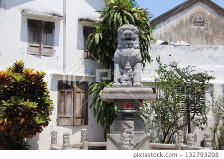 Fujian Assembly Hall in Hoi An, Vietnam Fujian Assembly Hall in Hoi An, Vietnam 132793208