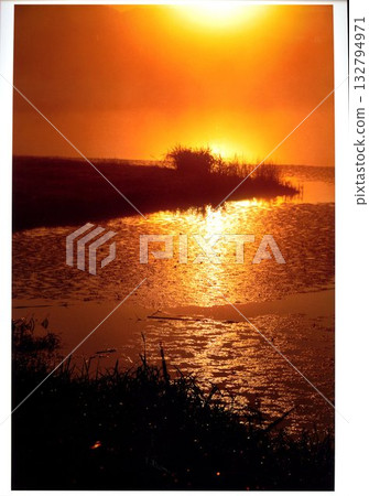 Morning glow Morning glow 132794971