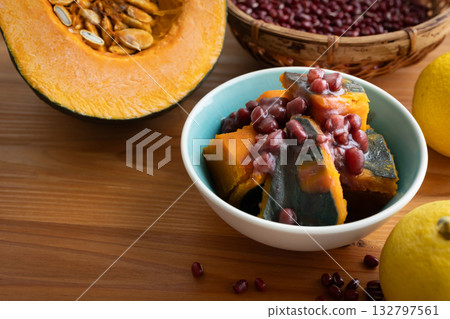 Winter Solstice Food: Simmered Pumpkin with Yuzu and Azuki Beans Winter Solstice Food: Simmered Pumpkin with Yuzu and Azuki Beans 132797561
