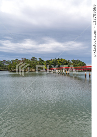 View of Fukuura Bridge over Fukuura Island in Matsushima 132799669