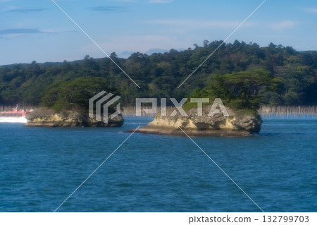 The scenery of Matsushima's Kanejima Strait, one of the three most scenic spots in Japan 132799703