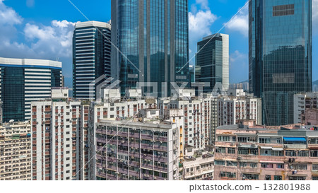 Oct 18 2025 High-Rise Living in Quarry Bay Residences Oct 18 2025 Oct 18 2025 High-Rise Living in Quarry Bay Residences Oct 18 2025 132801988