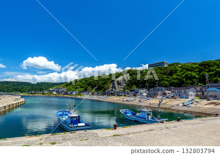 【秋田縣鹽濱漁港】被自然環繞的靜謐漁村 132803794
