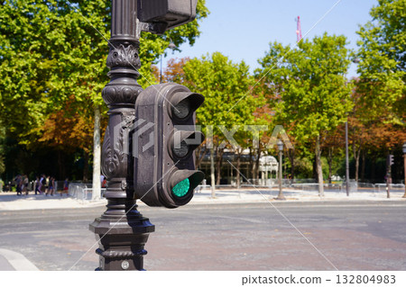 Signal in Paris Signal in Paris 132804983