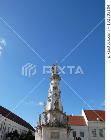 Buda District 132805104