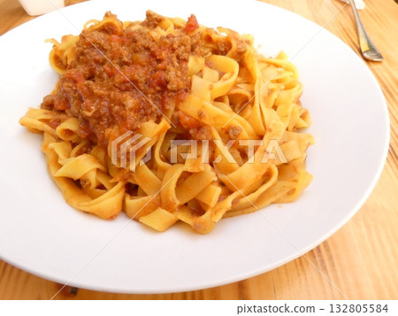 肉醬和寬麵 132805584