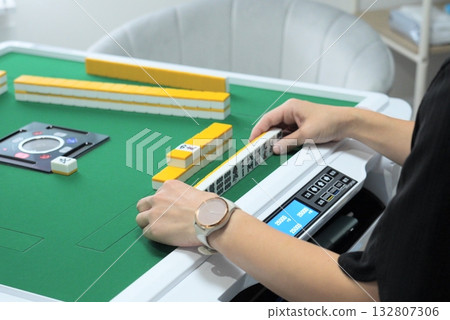 麻將手 麻將手 132807306