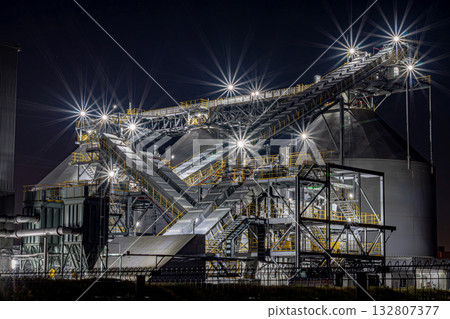 生質發電廠夜景 132807377