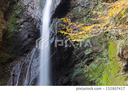 Kannonyama Fudo Falls, Higashiagatsuma Town, Gunma Prefecture 132807417