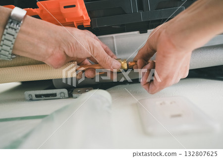 constructing, wall, walls 132807625