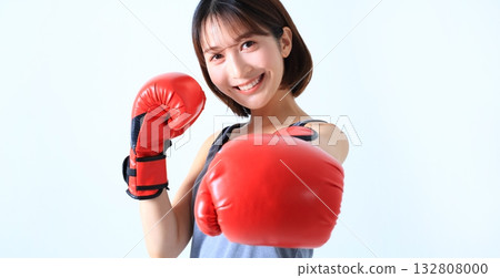 女拳擊手的形象 132808000