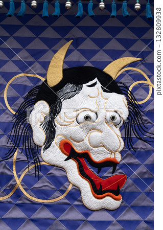 高山祭花車上的刺繡 132809938