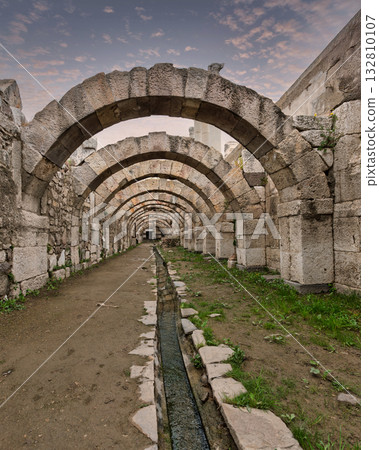 Agora of Smyrna Ancient Roman Arches and Aqueduct, Izmir, Turkey Agora of Smyrna Ancient Roman Arches and Aqueduct, Izmir, Turkey 132810107