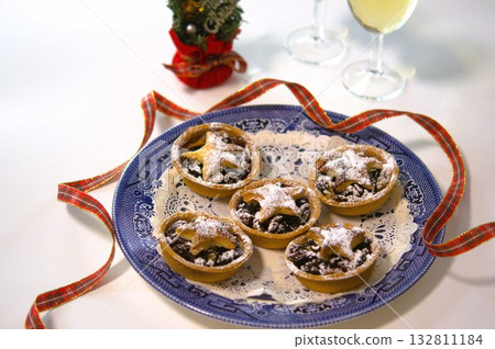 Mins pie Mins pie 132811184