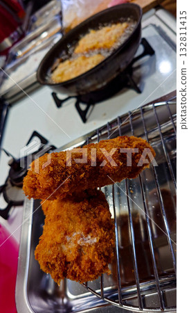 Freshly fried millefeuille cutlet 132811415