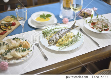 Today's lunch Today's lunch 132815365