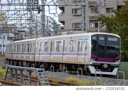 半藏門地鐵線通勤列車 半藏門地鐵線通勤列車 132816181