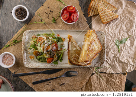 Delicious grilled cheese sandwich 132819151