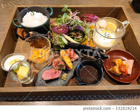 Western food lunch Western food lunch 132819214