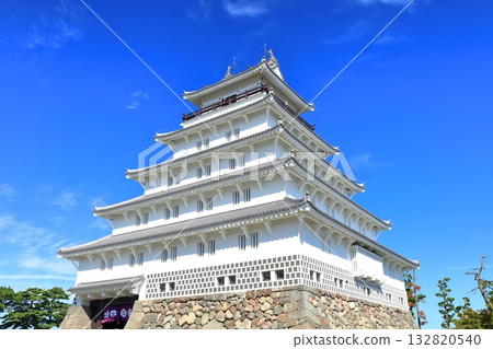 [Nagasaki Prefecture] Shimabara Castle Tower on a clear day 132820540