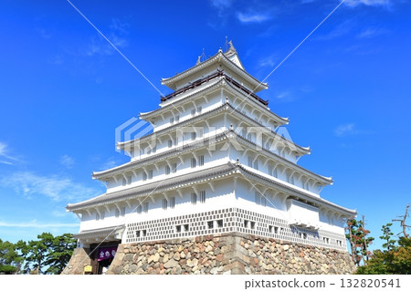 [Nagasaki Prefecture] Shimabara Castle Tower on a clear day 132820541