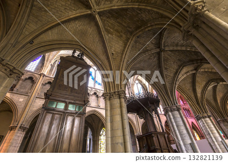 Cathedral saint-cyr-sainte-julitte, Nevers, France Cathedral saint-cyr-sainte-julitte, Nevers, France 132821139