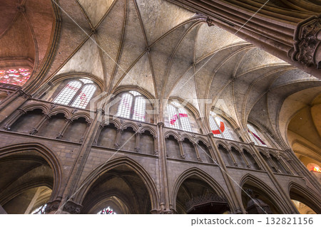 Cathedral saint-cyr-sainte-julitte, Nevers, France 132821156