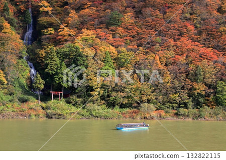 Mogami River Boat Ride Autumn Leaves Shiraito Falls Mogami River Boat Ride Autumn Leaves Shiraito Falls 132822115