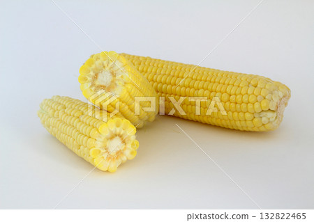 Fresh raw corn has yellow seeds isolated on a white background with a clipping path. 132822465