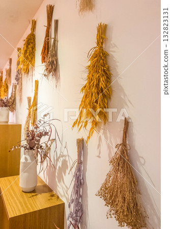 Dried Flower and Herb Wall Arrangement Rustic Home Interior Design Dried Flower and Herb Wall Arrangement Rustic Home Interior Design 132823131