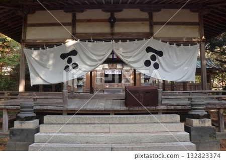 Shitogisan Shrine, located within Hagi Castle (Hagi City, Yamaguchi Prefecture) 132823374