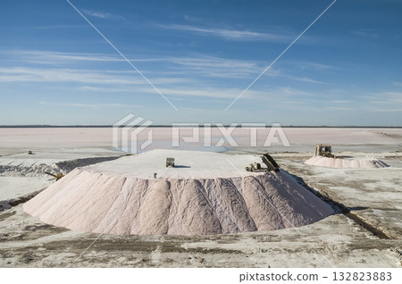 Trucks unloading raw salt bulk, Salinas Grandes, 132823883