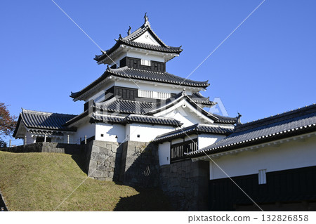  Shirakawa Komine Castle 132826858