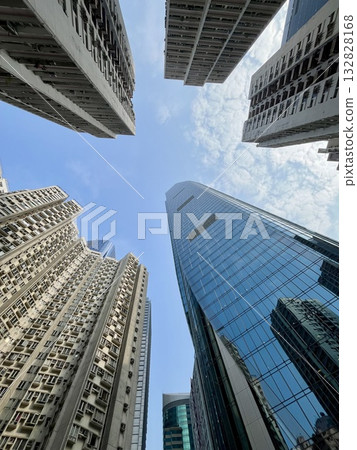 香港商業區的摩天大樓 香港商業區的摩天大樓 132828168
