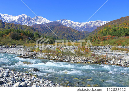 Hakuba Sanzan and three-tiered autumn foliage 132828612