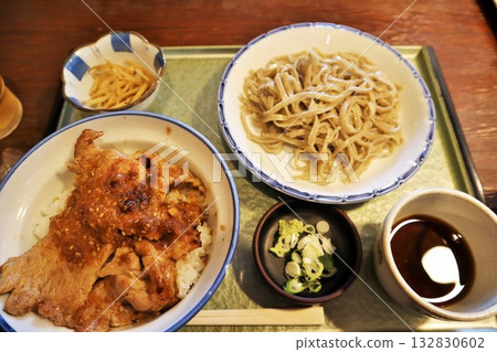 Morisoba and Yakiniku Donburi Set Morisoba and Yakiniku Donburi Set 132830602