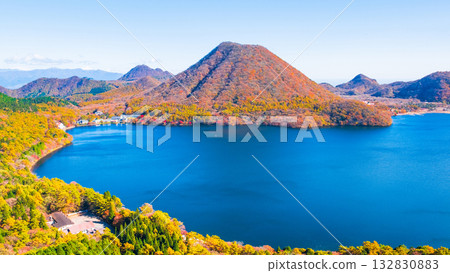 Mount Haruna (Autumn): View from Mount Kabuki and Suzuriiwa 132830883