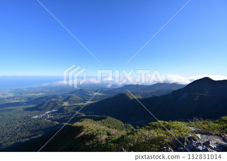Climbing Mt. Daisen, Tottori Prefecture 132831014