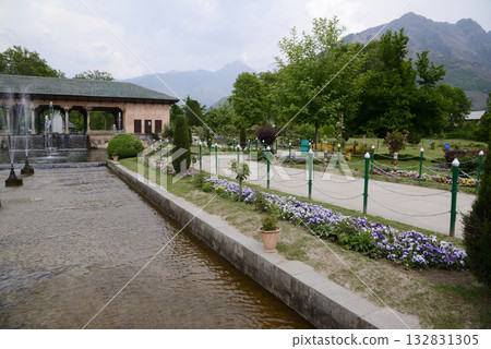 Shalimar Bagh is a beautiful Mughal garden in Srinagar, Jammu and Kashmir, India. It is a garden with fountains, ponds and various plants. 132831305