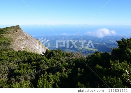 Climbing Mt. Daisen, Tottori Prefecture Climbing Mt. Daisen, Tottori Prefecture 132831351