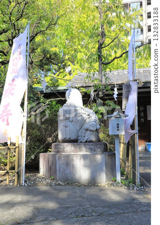 Fukurokuju at Kawara Inari Shrine, Senju Kawaramachi, Adachi Ward Fukurokuju at Kawara Inari Shrine, Senju Kawaramachi, Adachi Ward 132833188