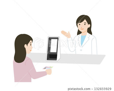 藥劑師向顧客展示如何領取個人編號卡和健康保險卡。 132833929