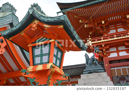 Fushimi Inari Taisha Shrine (Kyoto City, Kyoto Prefecture) Fushimi Inari Taisha Shrine (Kyoto City, Kyoto Prefecture) 132835197