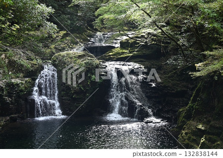 名張市赤目四十八瀑布、赤目五瀑布、仁田瀑布 名張市赤目四十八瀑布、赤目五瀑布、仁田瀑布 132838144