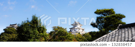 秋高氣爽，遠眺姬路城－國寶與世界遺產。 132838457
