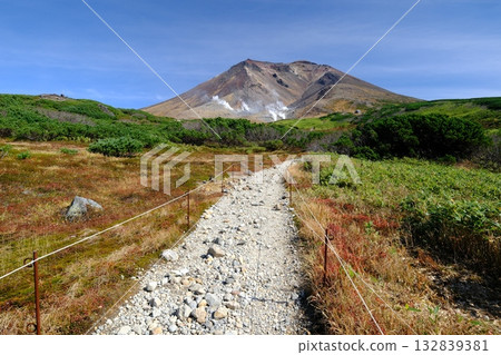 Asahi-dake in autumn Asahi-dake in autumn 132839381