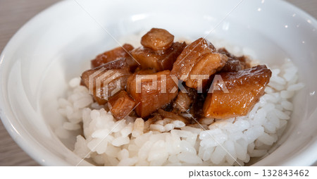 紅燒豬肉飯台式肉so蒲燒飯風扇 紅燒豬肉飯台式肉so蒲燒飯風扇 132843462