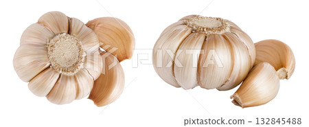 unpeeled whole garlic and cloves isolated on white background close up. Top view. Flat lay. unpeeled whole garlic and cloves isolated on white background close up. Top view. Flat lay. 132845488